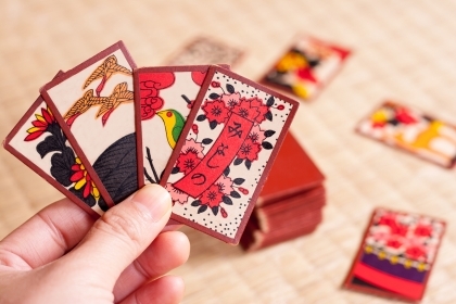 Hanafuda là gì? Cấu trúc một bộ bài hoa Hanafuda