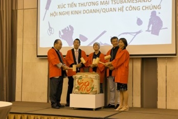 Đàm phán thương mại với doanh nghiệp vùng Tsubame-Sanjo 