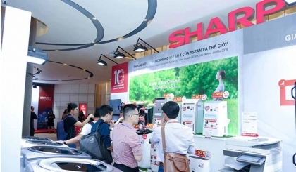  Sharp ra mắt sản phẩm công nghệ mới kỉ niệm 10 năm 