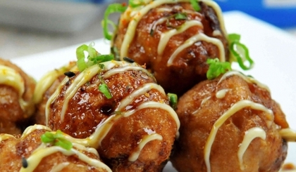 Bột làm Takoyaki, há cảo Gyoza, gia vị Nhật