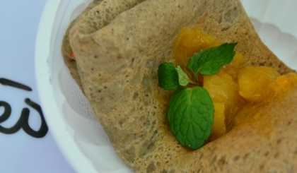 Ngất ngây với bánh xèo kiểu Nhật ở Đồng Văn