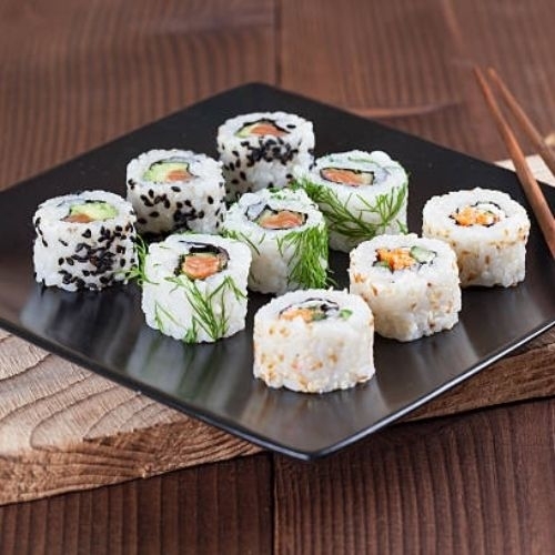 California Roll: Cuộn Sushi không mang "quốc tịch" Nhật Bản