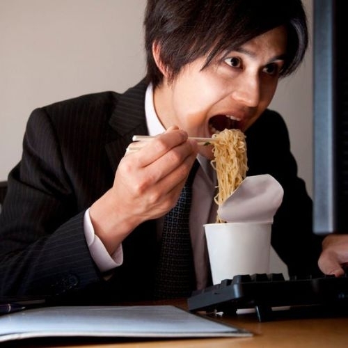 Người Nhật đã hết “yêu” cơm?