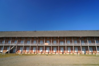 Xưởng tơ lụa Tomioka