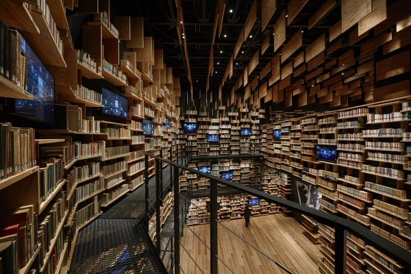 Lạc vào mê cung sách tại Bảo tàng Văn hóa Kadokawa