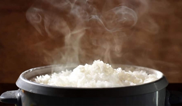 Học người Nhật cách bảo quản cơm thừa qua đêm mà vẫn tơi xốp