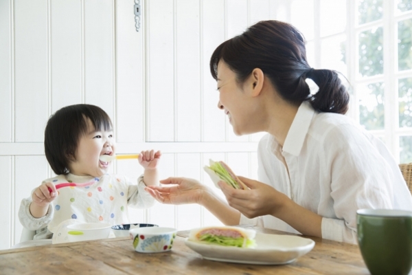 Sữa tươi, sữa bột và sự phát triển của trẻ