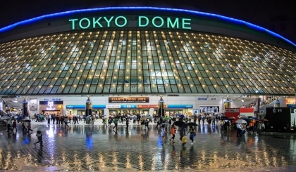 Vì sao Tokyo Dome được gọi là "thánh đường" của nghệ sĩ?