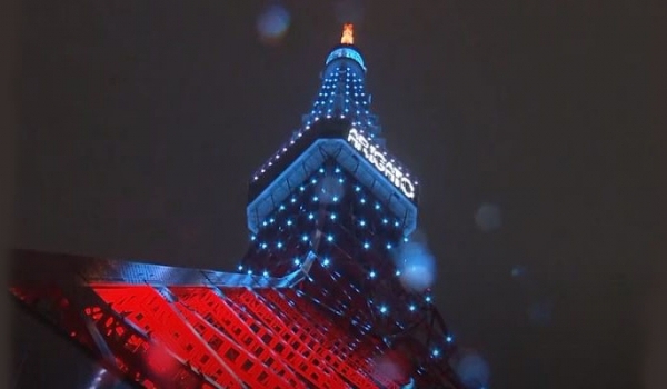 Những ngọn tháp ở Nhật gửi lời cảm ơn nhân viên y tế