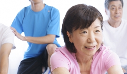 Sống khoẻ tuổi già: Ưu tiên chăm sóc xương khớp, tim mạch