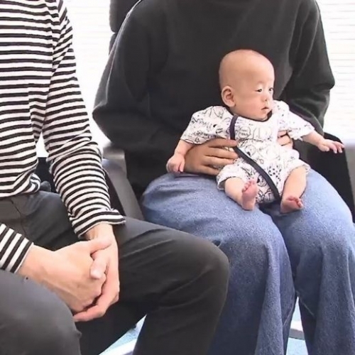 Câu chuyện thần kỳ về em bé Nhật nhỏ nhất thế giới 