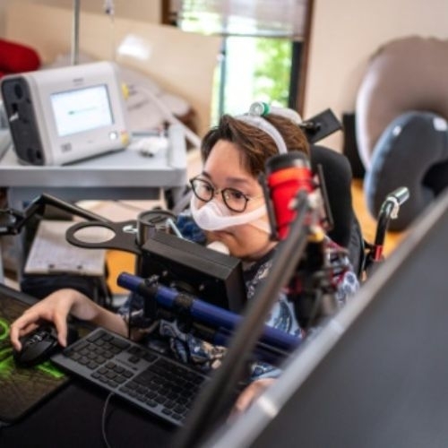 Người khuyết tật tỏa sáng tại bộ môn eSport