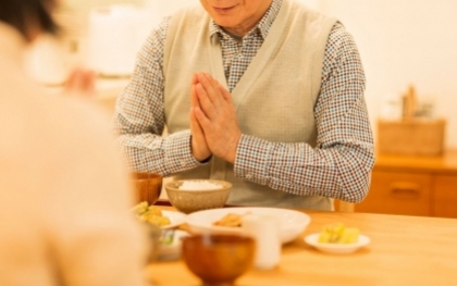 Vì sao người Nhật nói lời cảm ơn trước và sau bữa ăn?