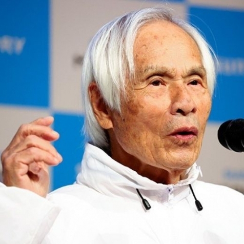 Cụ ông 83 tuổi một mình vượt Thái Bình Dương là ai?