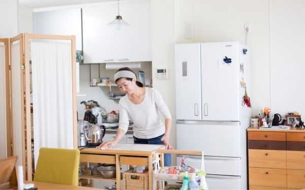 Sống tối giản và những tình huống "dở khóc dở cười"