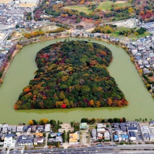 Mozu-Furuichi Kofun: Gò mộ cổ hình lỗ khóa bất khả xâm phạm