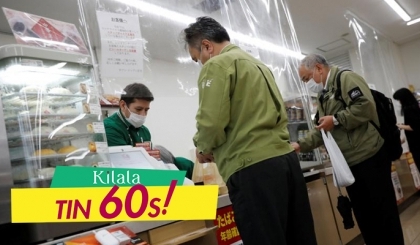 Combini ở Nhật dựng màn nhựa để ngăn virus