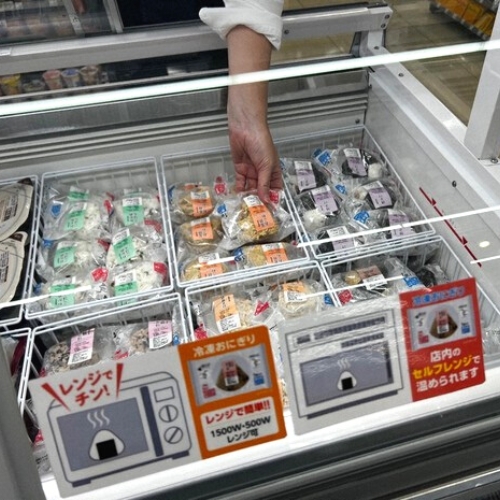 Khủng hoảng logistics, Lawson Nhật tăng cường thực phẩm đông lạnh