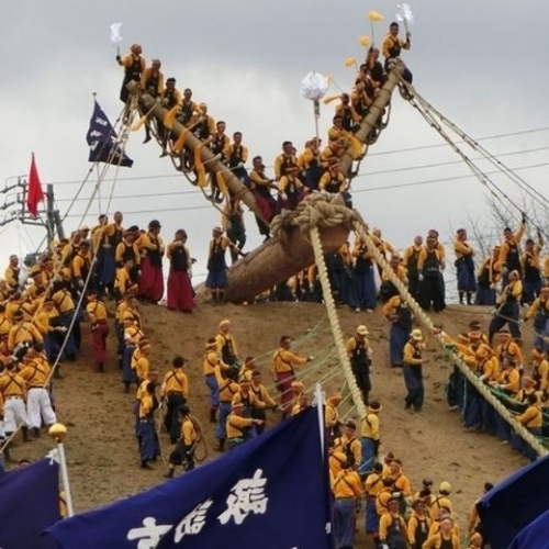 Onbashira: Lễ hội độc đáo, nguy hiểm mang đậm tinh thần Võ sĩ đạo