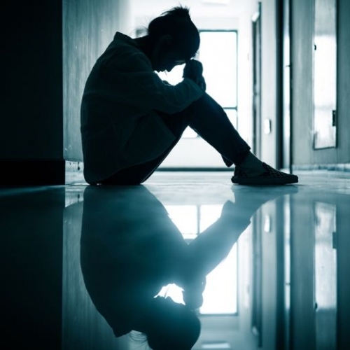 Gần 50% thanh thiếu niên LGBTQ ở Nhật từng nghĩ đến việc tự sát