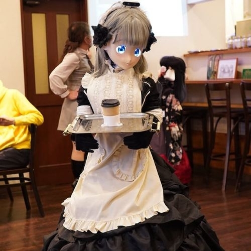 Thế hệ của những hầu gái robot