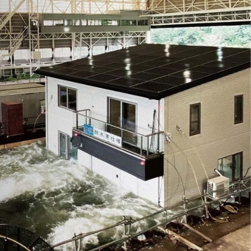 Doanh nghiệp Nhật phát triển nhà chống lũ nổi trên mặt nước