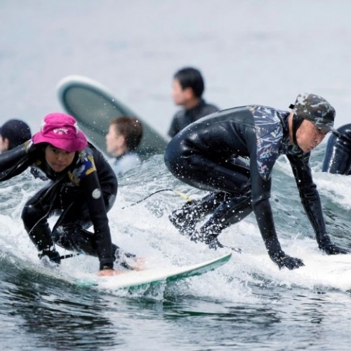 89 tuổi vẫn lướt sóng, cụ ông Nhật lập Kỷ lục Guinness