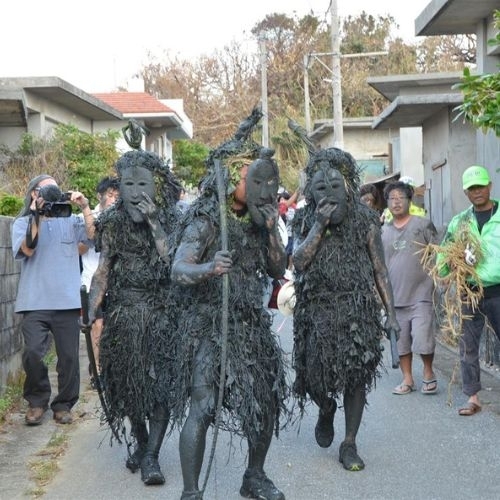 Pantu – Lễ hội bùn đất mang lại may mắn