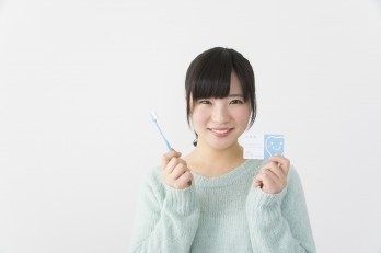 Sống khỏe nhờ. chiếc bàn chải đánh răng