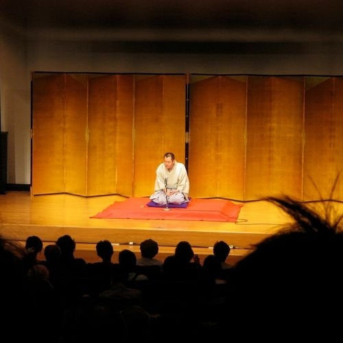 Rakugo – Nghệ thuật hài độc thoại của người Nhật