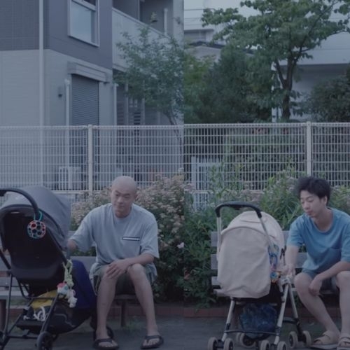 “Những ông bố thầm lặng” gây chú ý trong quảng cáo của Suntory