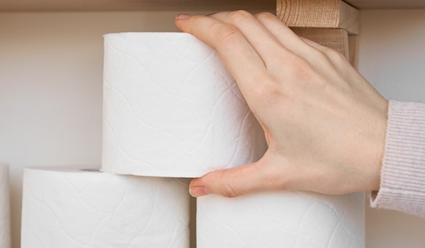 Tại sao người Nhật lại gom giấy vệ sinh khi khẩn cấp? 