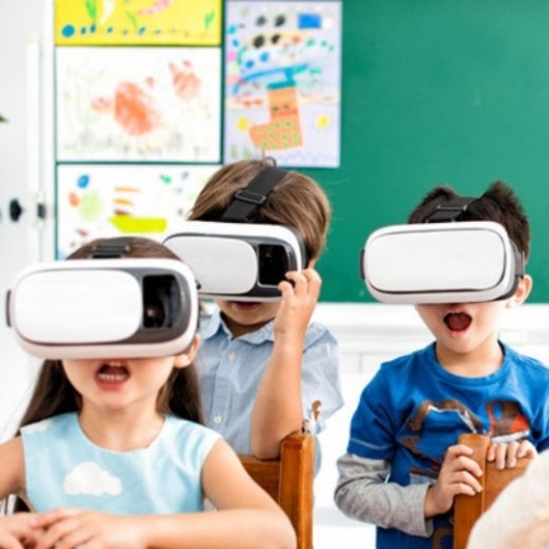 Mô hình trường học thực tế ảo dành cho trẻ không muốn đến lớp
