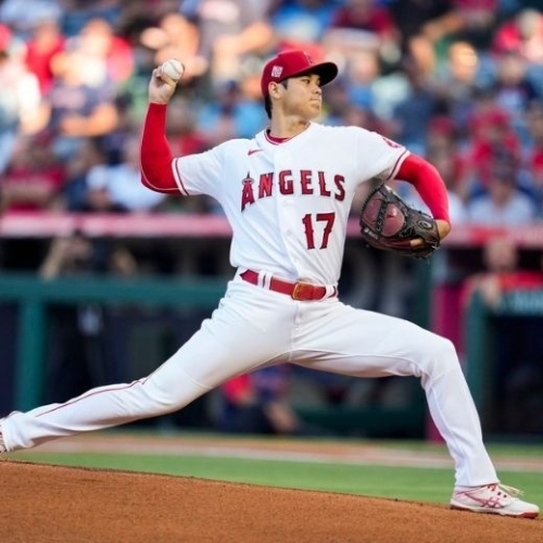 "Riaru nitouryuu" và "Shou taimu" được chọn là từ của năm 2021 