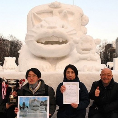 Xe buýt mèo và chị em Mei trở thành quán quân tại Lễ hội Tuyết Sapporo 2023