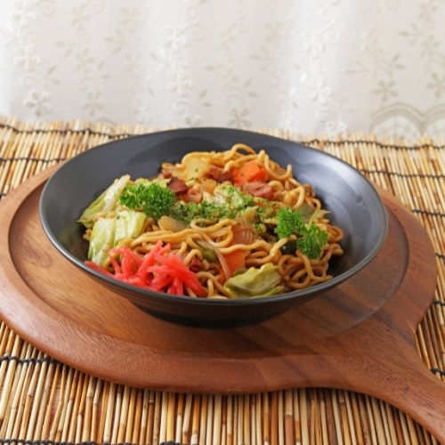 Yakisoba là gì? Nguồn gốc, nguyên liệu, cách nấu món mì xào Nhật