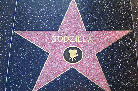 Godzilla được vinh danh với ngôi sao trên đại lộ danh vọng ở Hollywood năm 2004. Ảnh: todayinhistory