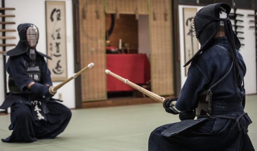 Lễ nghi là một phần quan trọng trong Kiếm đạo.