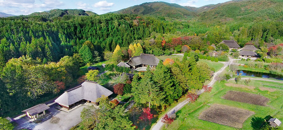 Ngôi làng cổ xưa Tono Furusato.