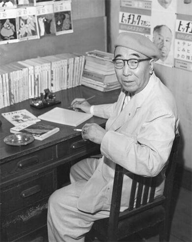 Nhà văn Edogawa Ranpo để lại di sản văn học trinh thám đồ sộ cho thế hệ sau. Nhà văn Edogawa Ranpo để lại di sản văn học trinh thám đồ sộ cho thế hệ sau.
