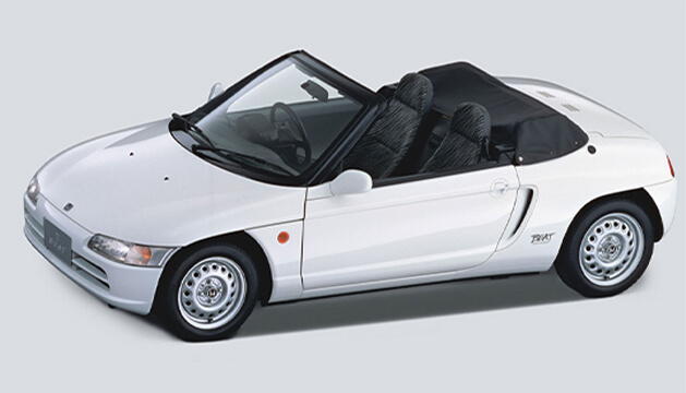 Honda Beat do Pininfarina thiết kế được chế tạo từ năm 1991 đến 1996, trong những năm vinh quang của Kei car. Đây là chiếc xe cuối cùng được Soichiro Honda phê duyệt trước khi ông qua đời vào năm 1991.