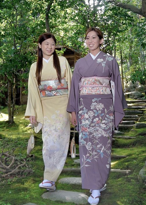 mặc kimono mặc kimono