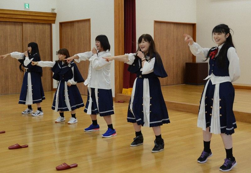 tập luyện tập luyện