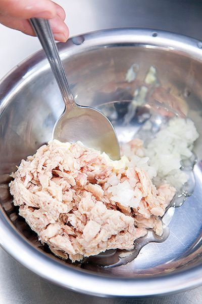 trộn cá ngừ trộn cá ngừ