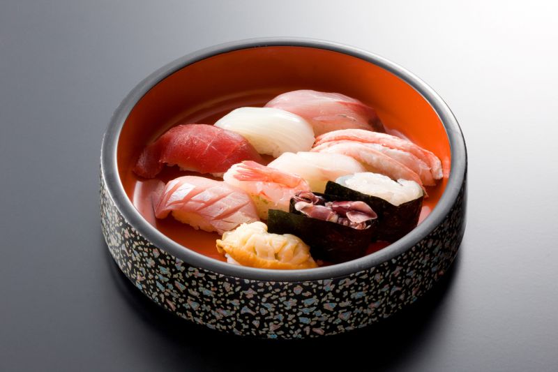 sushi vịnh Toyama  sushi vịnh Toyama