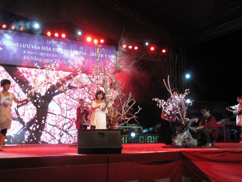 giao luu van hoa viet nhat 2016