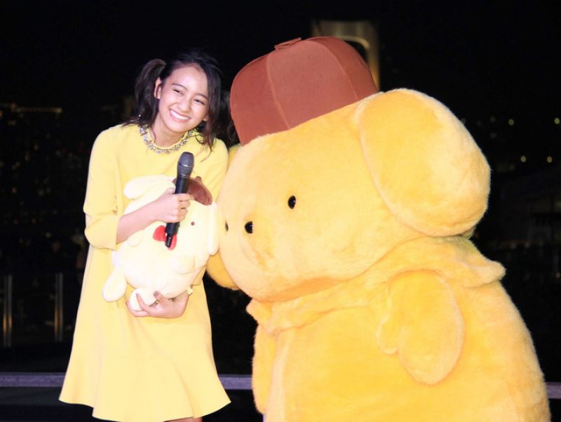 Yumi Okada và Pom Pom Purin Yumi Okada và Pom Pom Purin