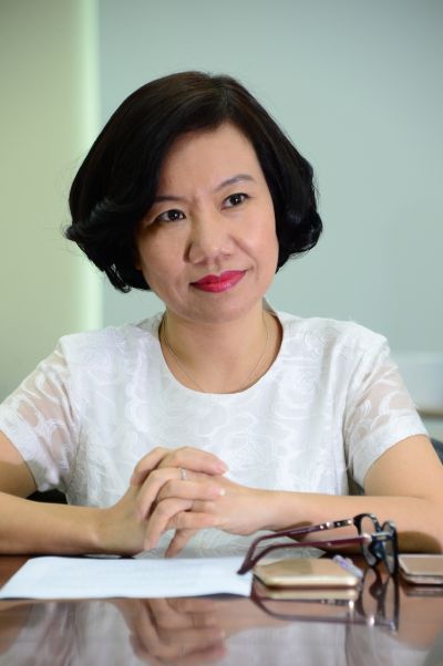 người kinh doanh lãng mạn - Lê Vân Mây