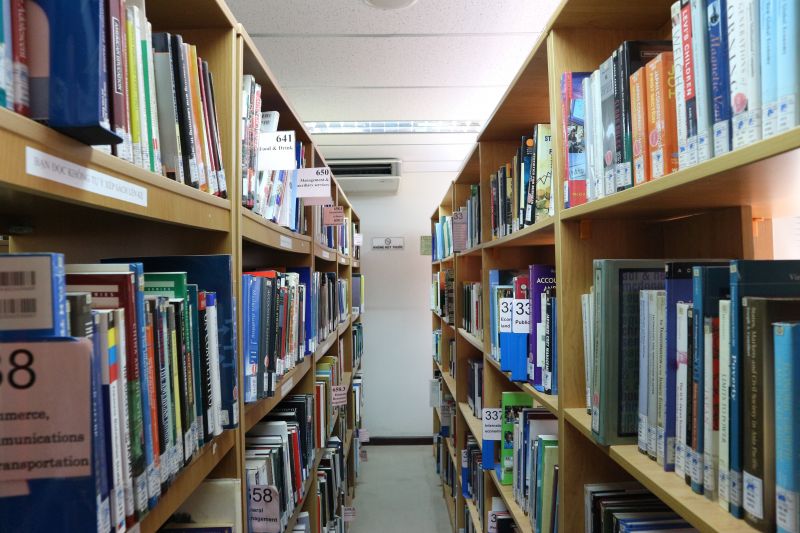 HOT: Thư viện sách Nhật “chuẩn – xịn” ở Sài Gòn