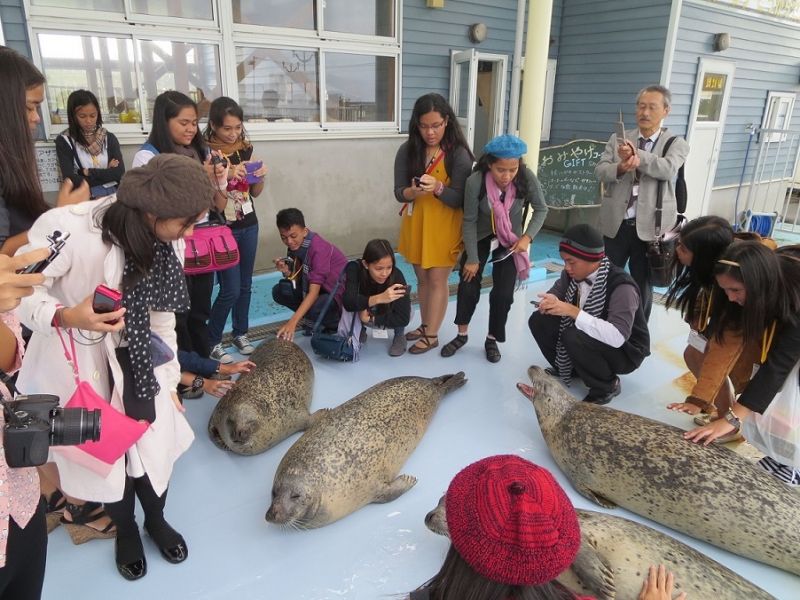 Giao lưu với học sinh THPT Philippines